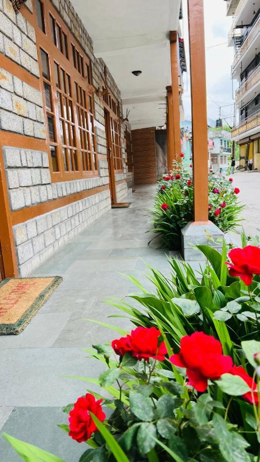 Sita Classic, Most Comfortable Family Hotel In Manali Ngoại thất bức ảnh